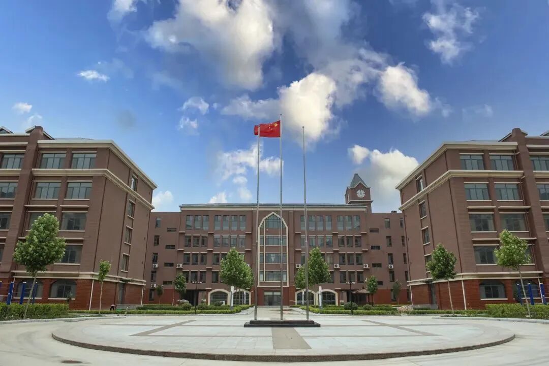 1775635443112480.jpg 菏泽国开中学教师招聘公告_7.jpg